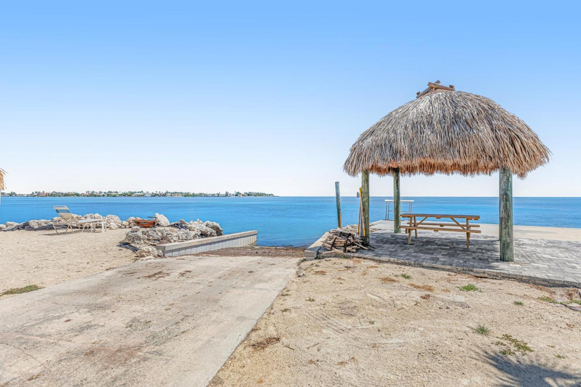 Mermaid'S Retreat Маратон Екстер'єр фото